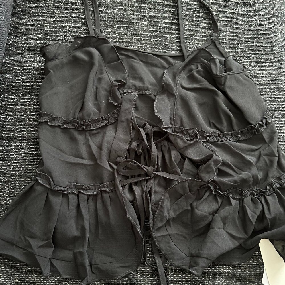 Commense Black Ruffle Tied Fly Away Top Size XS